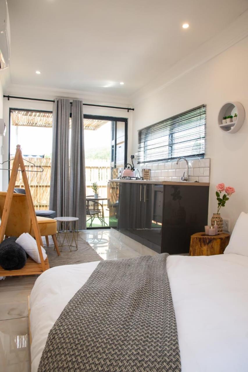 Hotel Cozy Box Haus Graskop Exterior foto